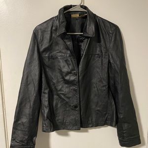 Women’s 100% leather leather jacket